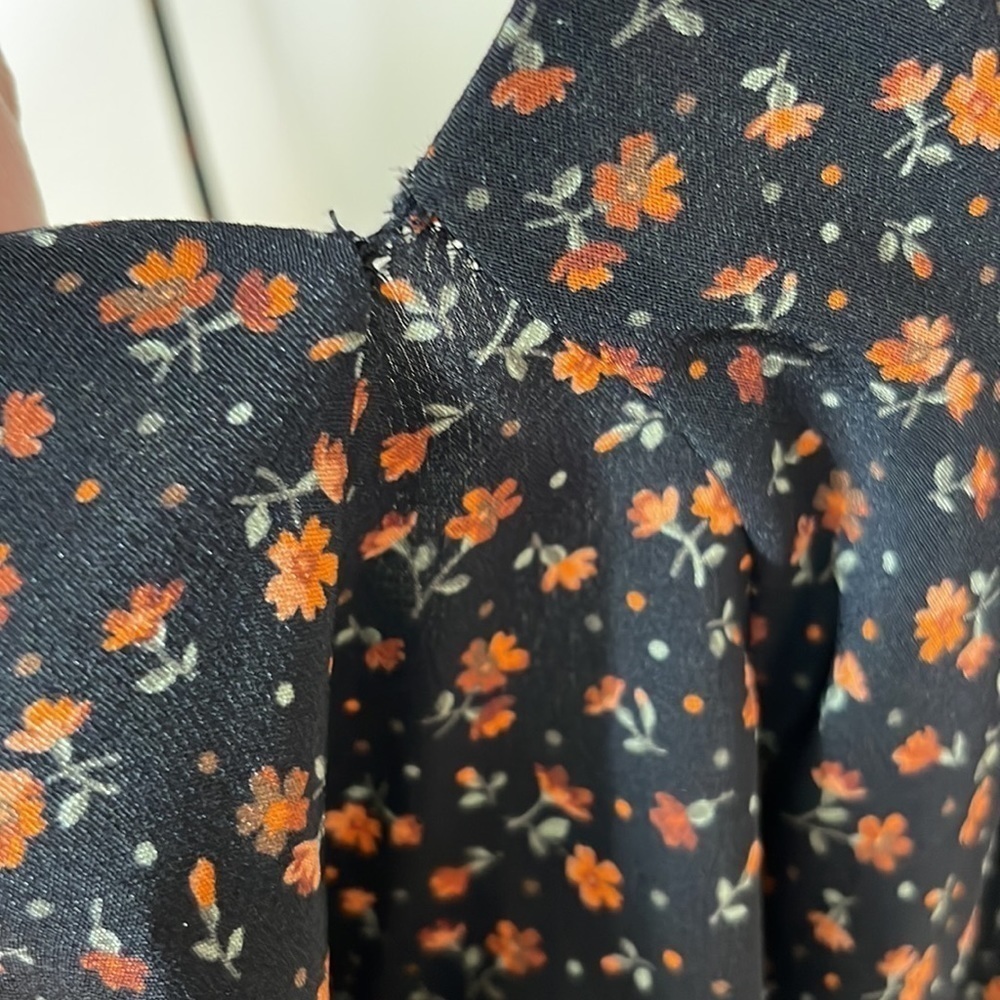 Michael Kors Collection Auburn Multi Vintage Floral Silk Tank Top size 0 - Picture 8 of 11